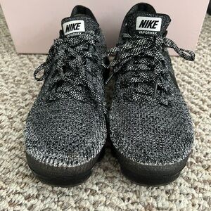 Nike Vapormax Flyknit Black and Gray Sneakers